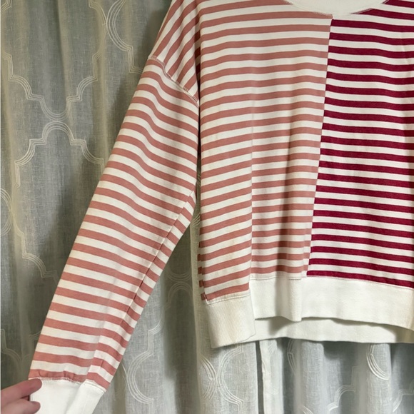 Evereve Color-Block L Sweatshirt Red and Pink white Stripes Pullover Long Sleeve - Picture 2 of 6